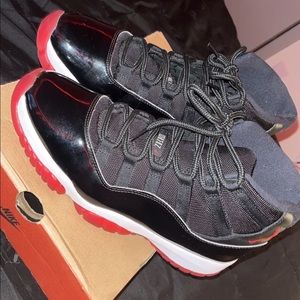bred 11s size 8.5